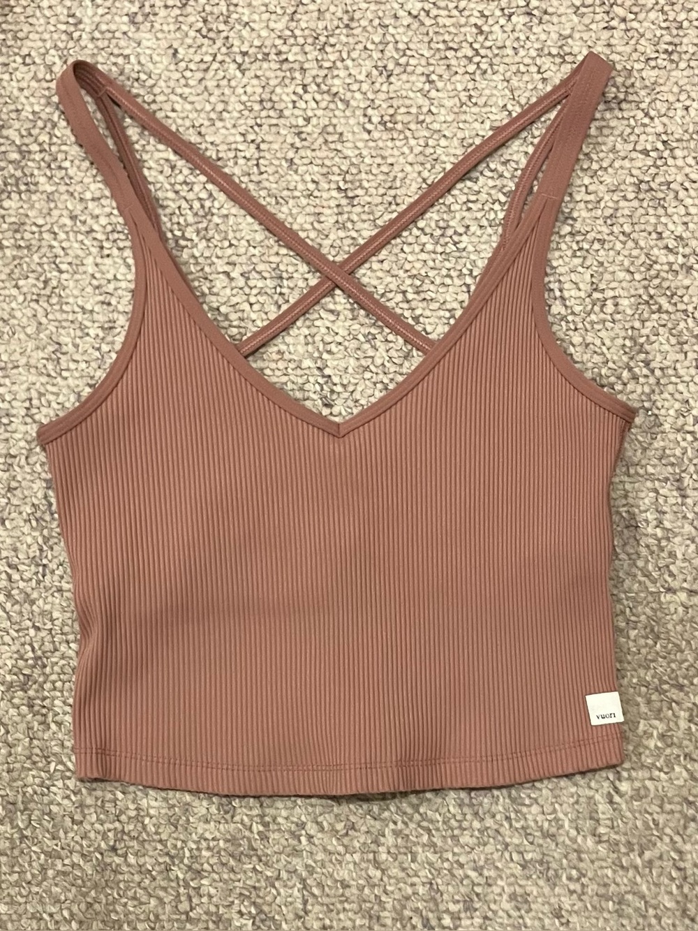 Vuori Rib Crop Tank - Picture 2 of 4